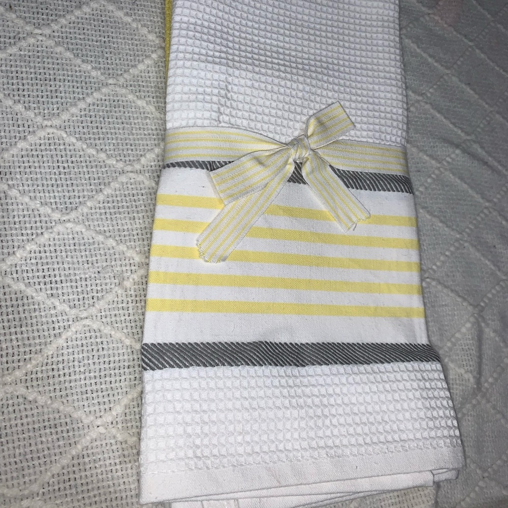 Kitchen towels